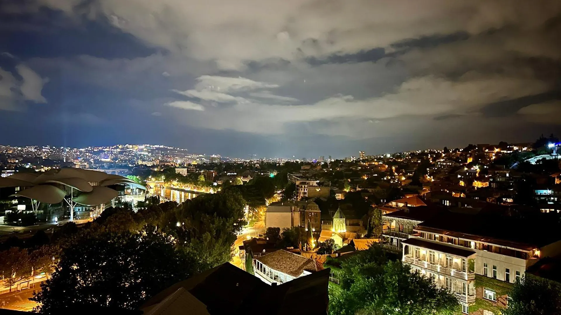 Terrace Hotell Tbilisi 0*,  Georgien
